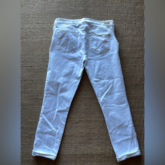 PAIGE size 32 white Kylie Crop jeans. Rolled bottom. Deconstructed look pockets - Picture 3 of 8